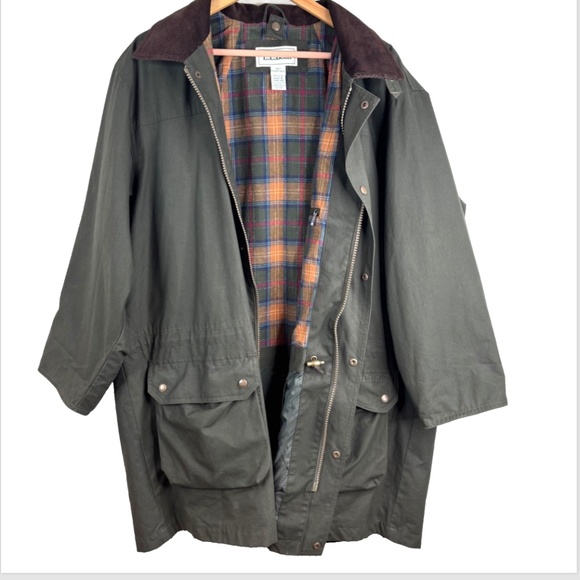 VTG LL Bean Chore Coat Mens XLT Green Flannel Lined Barn Field Jacket Corduroy - Picture 1 of 16